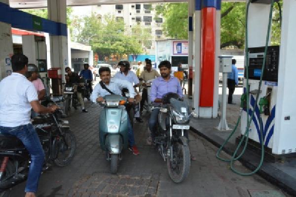 Petrol-diesel-price-India