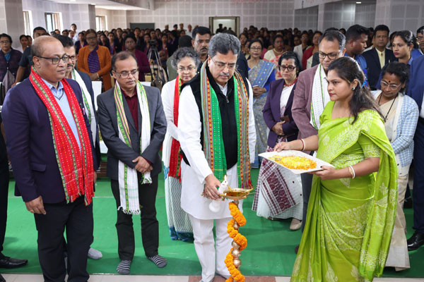 Oath-taking-ceremony-of-the-second-batch-of-Agartala-Government-Nursing-College