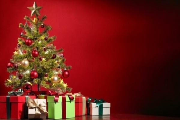 covid dampens christmas spirit in kerala for second year