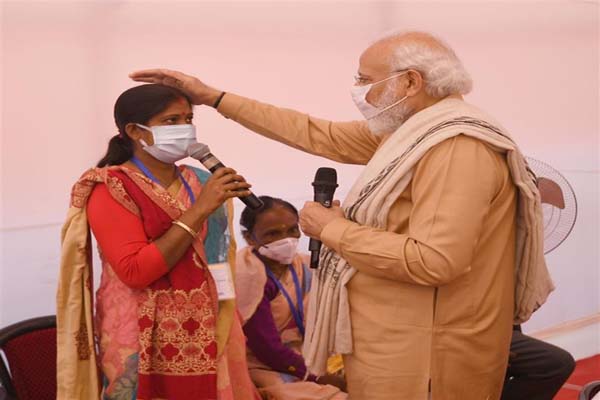 pm interacts with beneficiaries of central schemes in tripura