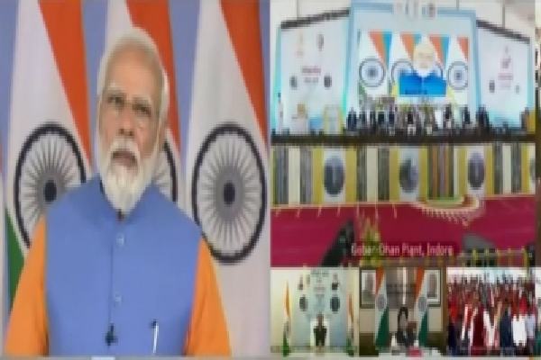 pm modi inaugurates asias biggest bio-cng plant in indore