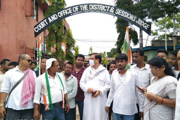 Lukewarm response to Congress sponsored 24-hr shutdown in 3 districts of Tripura