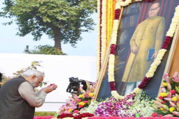 pm modi shah remember baba saheb on his death anniversary