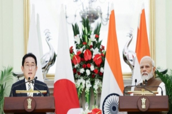 pm modi holds bilateral talks with japanese counterpart kishida thanks him for g7 summit invite