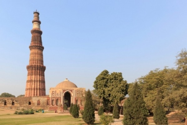 assam bjp mla urges pm modi to demolish taj mahal qutub minar