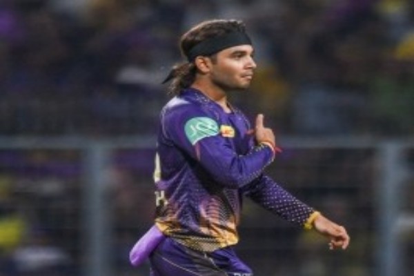 ipl 2023 suyash is an amazing talent hes a guy of the future varun chakravarthy praises young kkr leg-spinner