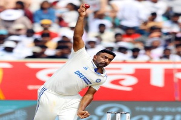 ind vs eng ashwin to rejoin team for ongoing 3rd test after family emergency