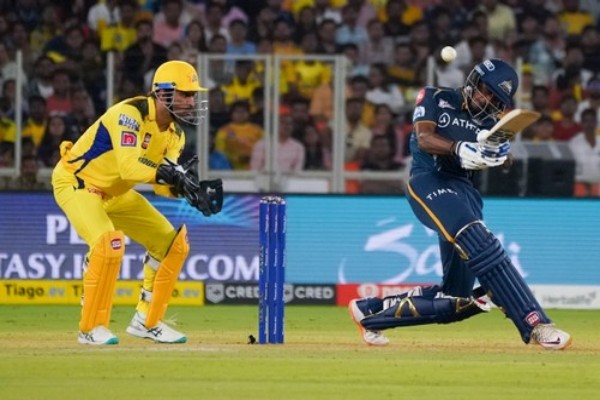 new captains gaikwad and gill gear up for csk vs gt match in ipl battle
