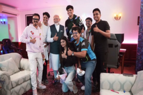 pm modi champions e-sports meets leading gamers encourages youth