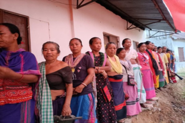 tripura east lok sabha polls witness 55 voter turnout by 1 p-m- despite sweltering heat