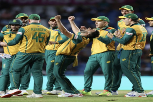 south africa marches to t20 world cup final after decimating afghanistan for 56 runs