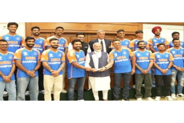 trophy triumph pm modi congratulates t20 world cup winners at his home