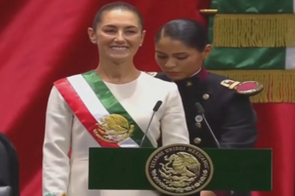 historic moment for mexico claudia sheinbaum assumes office as first female president