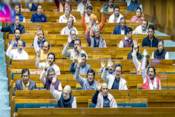 263-198 lok sabha greenlights onoe bill opposition alleges threat to democracy