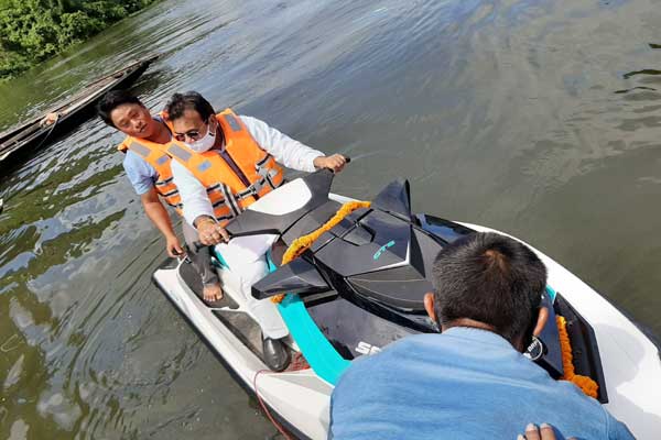 boost for tripura tourism water scooter for dumboor lake