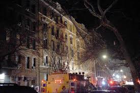 New York: 12 people killed in Bronx apartment fire