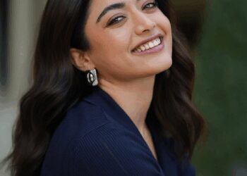 Rashmika Mandanna plays dress up like a boss