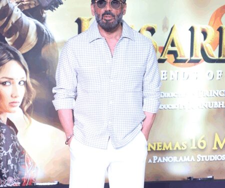 Suniel Shetty on why he does not consider Raghavan from 'Main Hoon Na' a negative character