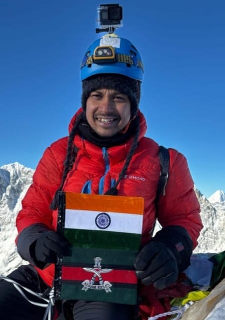 Agartala-to-Everest- 28-Year-Old-Tripura-Native-Aritra Roy