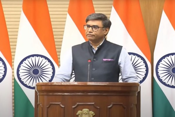 India-and-Pakistan-to-stop-all-firing-and-military-action