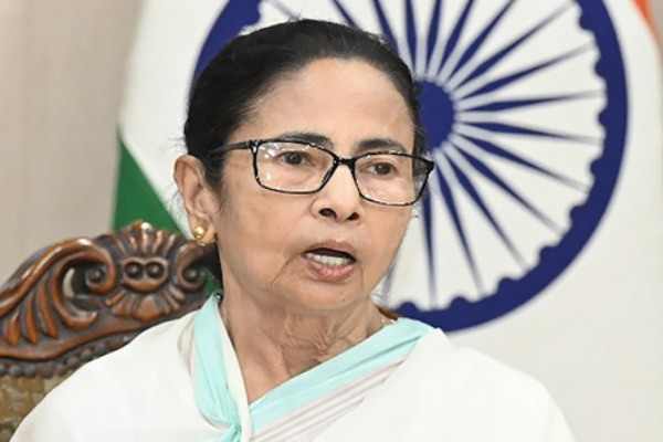 300 workers languishing in Rajasthan jail as their mother language is Bengali: Mamata