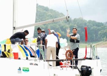 Meghalayas-first-sailing-yacht-launched-in-Umiam-Lake