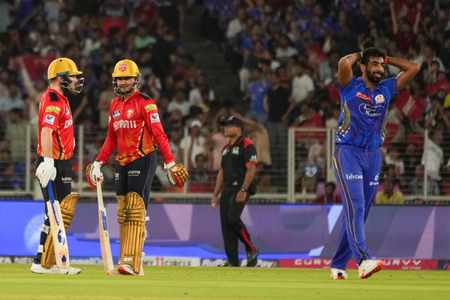 Punjab-kings-in-IPL-2025-Final-Shreyas-Iyers-unbeaten-87-powers-PBKS-5-wkt-win-over-MI
