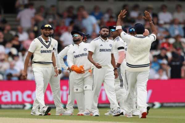 Rahul takes India’s lead to 96 runs after Bumrah’s fifer keeps England to 465