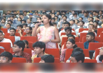 'Deshbhakti Quiz' organised in Guwahati; over 300 teams from Assam, other states participate