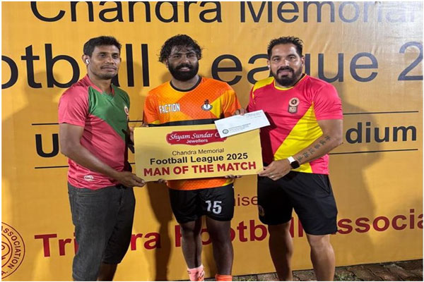 1st Div Football: Blood Mouth Club Edges Past Ramkrishna Club.