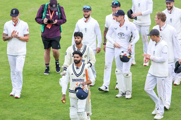 Tendulkar hails India’s fighting spirit at Old Trafford, backs team for series finale