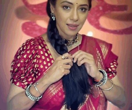 Rupali Ganguly says ‘retro is eternal’ as she joins ‘Tadpaoge Tadpa Lo’ trend