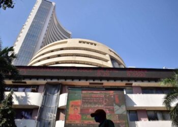 Sensex, Nifty end lower as global trade worries add pressure
