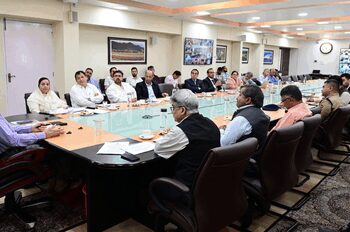 J&K: Omar Abdullah orders strict action against sub-standard meat dealers