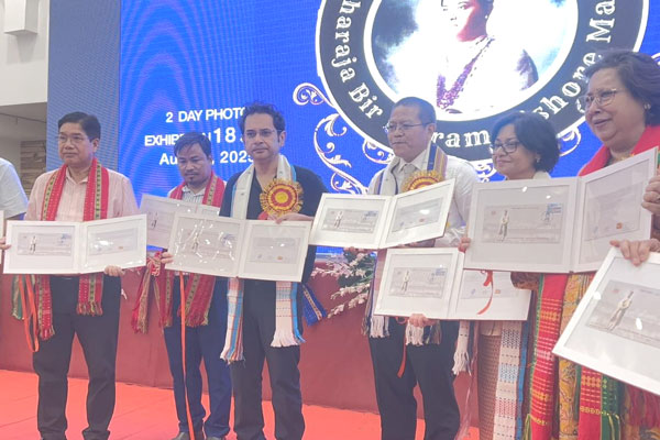 TIPRA Motha supremo and royal scion Pradyot Kishore Debbarma released a special postal cover and inaugurated a two-day exhibition on Maharaja Bir Bikram’s life and contributions.