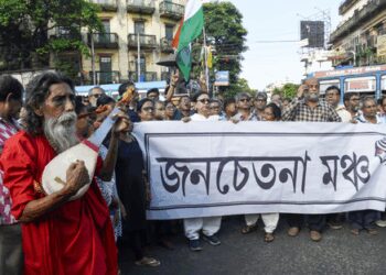 RG Kar victim's mother stable, family might take legal action for 'police attack'