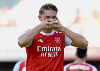 ‘He will destroy you if..’: Arteta sings praises for Gyokeres after debut goal