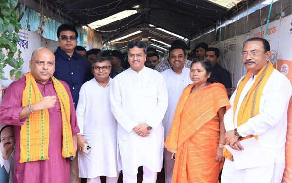 Central Observers Rush to Tripura