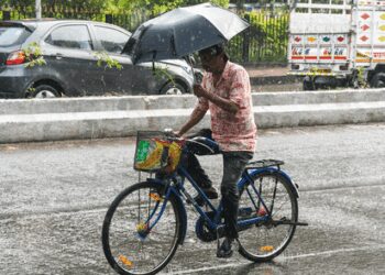 Cyclone Montha to bring heavy rain in Bengal, says MeT office