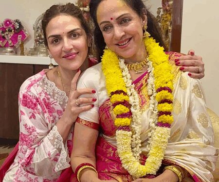 Esha Deol wishes ‘mamma’ Hema Malini on b’day: Dream Girl of the nation