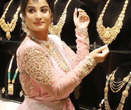 Gold, Silver prices ease on MCX amid profit booking at record highs