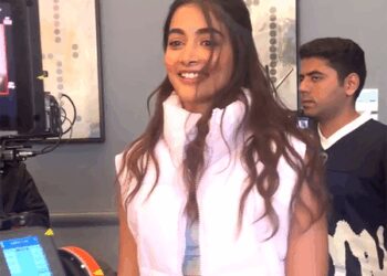 Pooja Hegde quips about becoming a ‘focus puller’