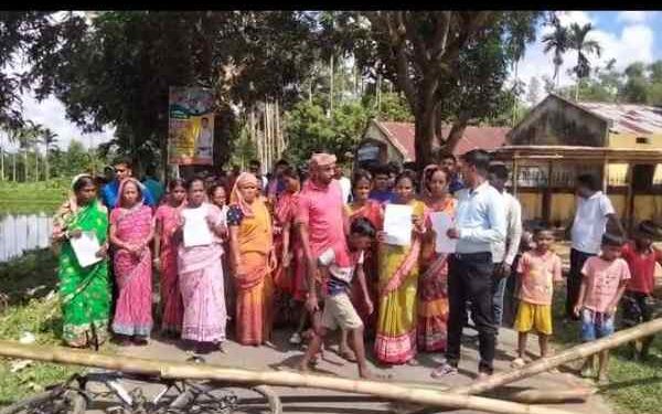 Road Woes spark protest in Teliamura