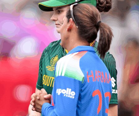 Women's WC: South Africa elect to bowl against India as rain delays start