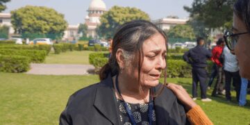 'August 11 order returns': Supreme Court advocates on stray dog removal directive