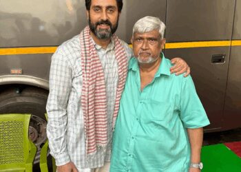 Abhishek Bachchan says 'Thank you dad' as he mourns the loss of his makeup artist of 27 years