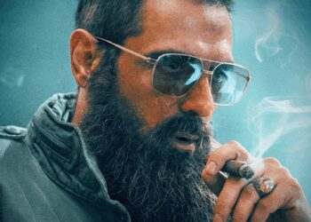 Arjun Rampal enchants with his menace avatar as the Angel of Death in 'Dhurandhar'