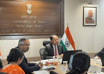 Centre asks insurance firms to speed up settlement of health claims