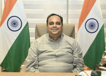 Delhi Health Minister denies shortage of medicines in hospitals