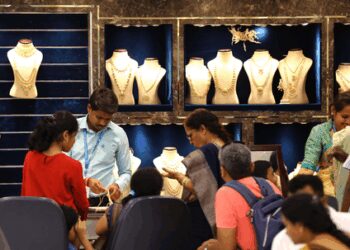 Emerging cities drive festive digital payment value at SMEs by 44 pc